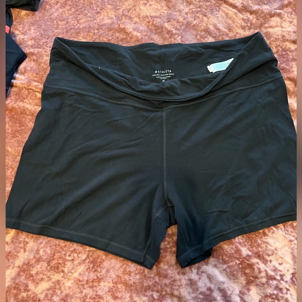 Athleta Elation Short 3x